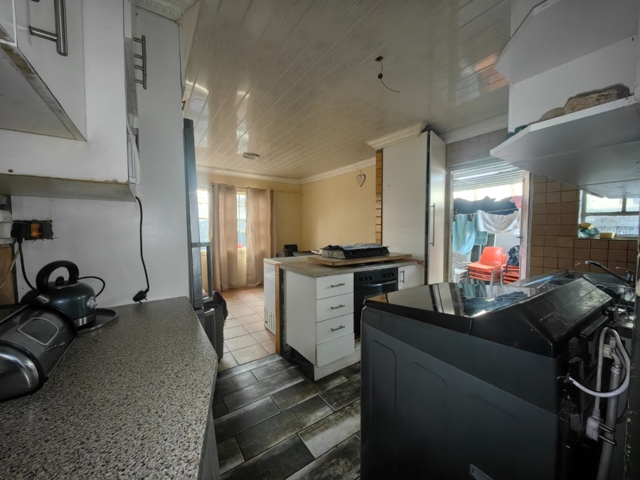 4 Bedroom Property for Sale in Beacon Valley Western Cape